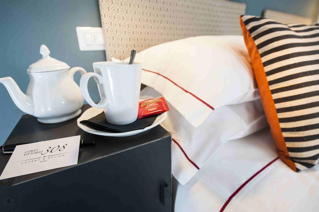 Bed and Breakfast Corso Vittorio 308 Рим Екстер'єр фото